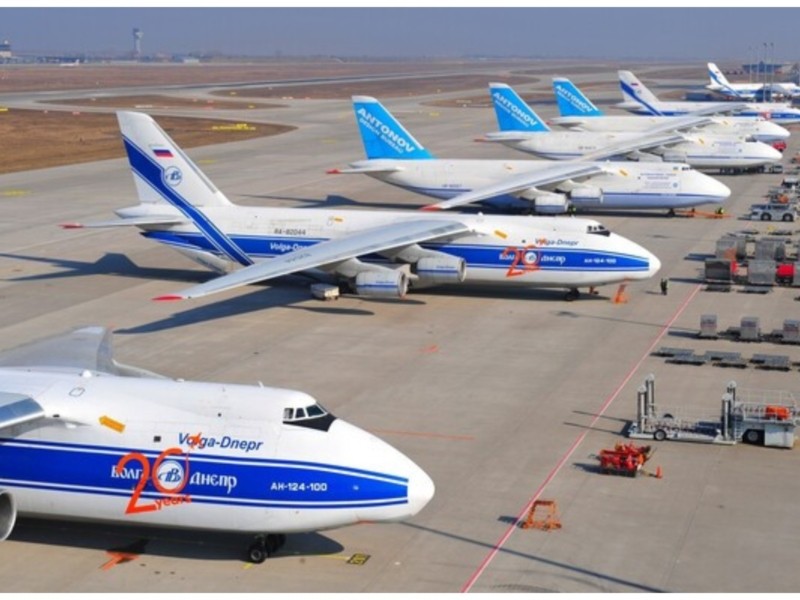 Київський суд заарештував 12 російський транспортних літаків “Руслан”