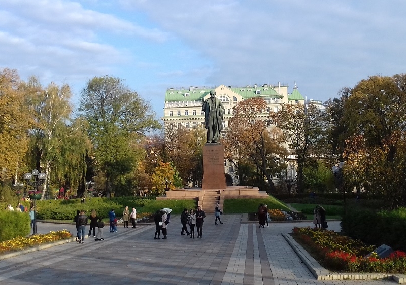 У  Києві захищають від можливого пошкодження пам’ятник Тарасу Шевченку