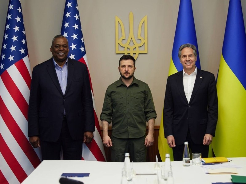 Держсекретар США та глава Пентагону прибули в Київ. Анонсували нову допомогу