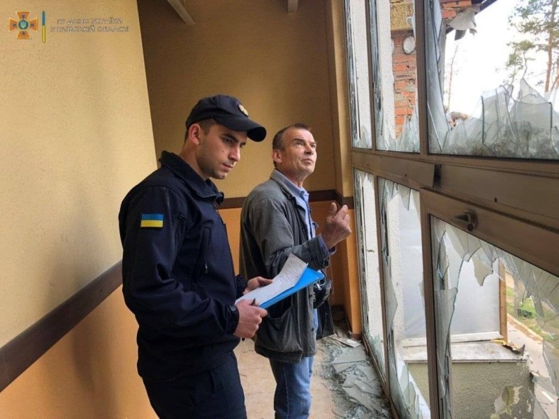 Фахівці ДСНС Київщини фіксують наслідки пожеж, спричинених бойовими діями