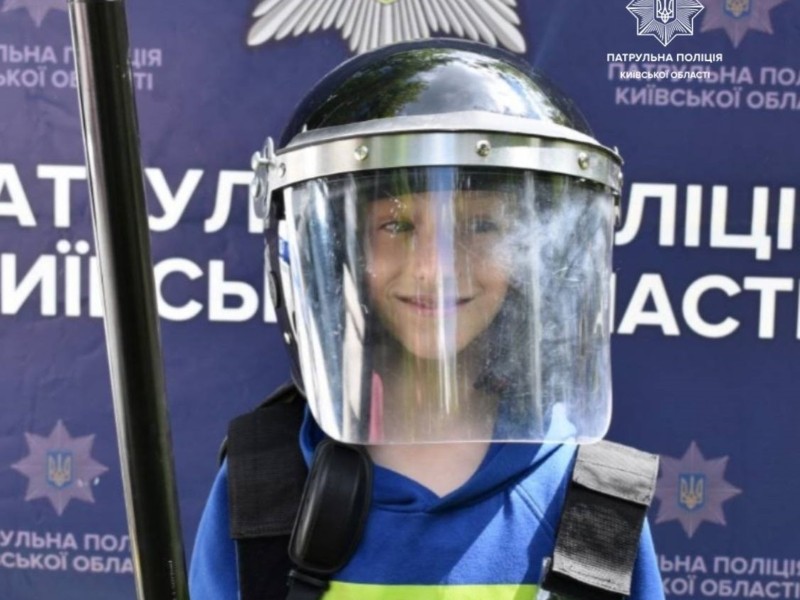 Патрульні влаштують пізнавальні зустрічі для дітей на Київщині