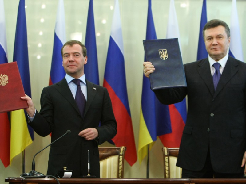 Підписання “Харківських угод” на користь Росії – суд заочно арештував Януковича
