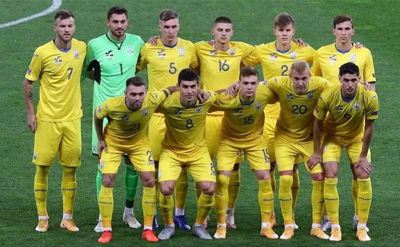 Збірна України з футболу не гратиме спаринги у травні — ЗМІ