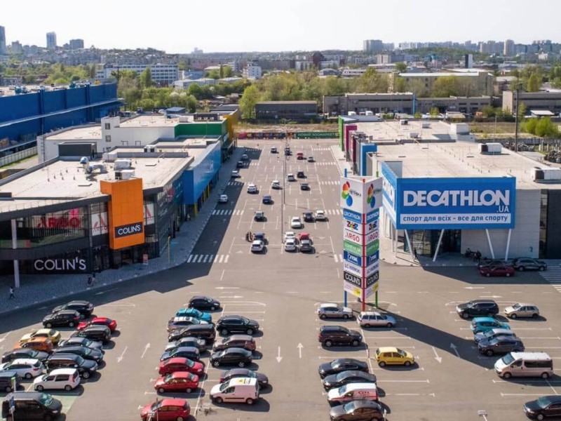 У Києві зачиняється останній магазин Decathlon – подробиці