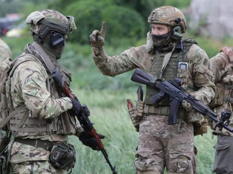 Українські захисники успішно відбили кілька штурмів, ворог мінує територію — Генштаб ЗСУ