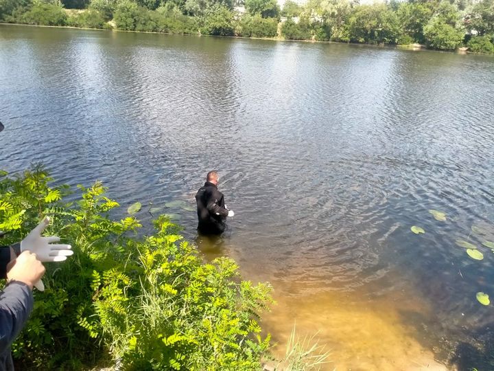 На Дарниці в затоці річки Дніпро виявили потопельника