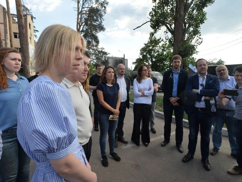 Європейські депутати відвідали Бородянку, Бучу та Ірпінь: заяви
