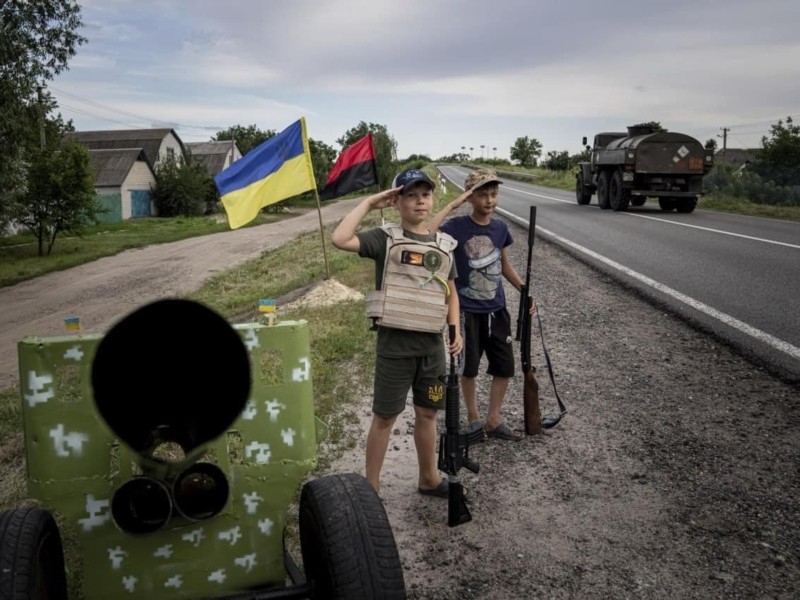 Вимушена евакуація: що необхідно зробити батькам, щоб віддати дитину до школи