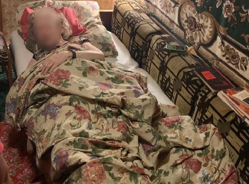Київські патрульні протягом ночі врятували двох літніх жінок