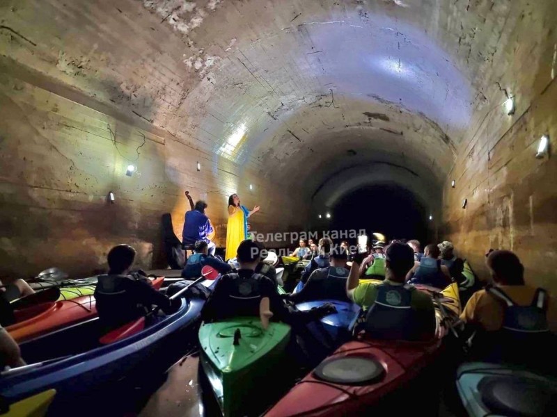 У столиці пройшов перший водно-підземний концерт у затопленому тунелі