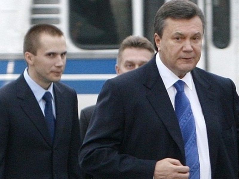Син Януковича “профінансував” ЗСУ на понад 300 млн грн