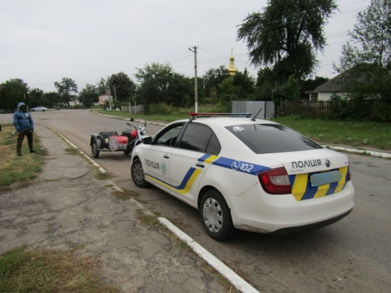 На Київщині правоохоронці зловили п’яного водія мотоцикла