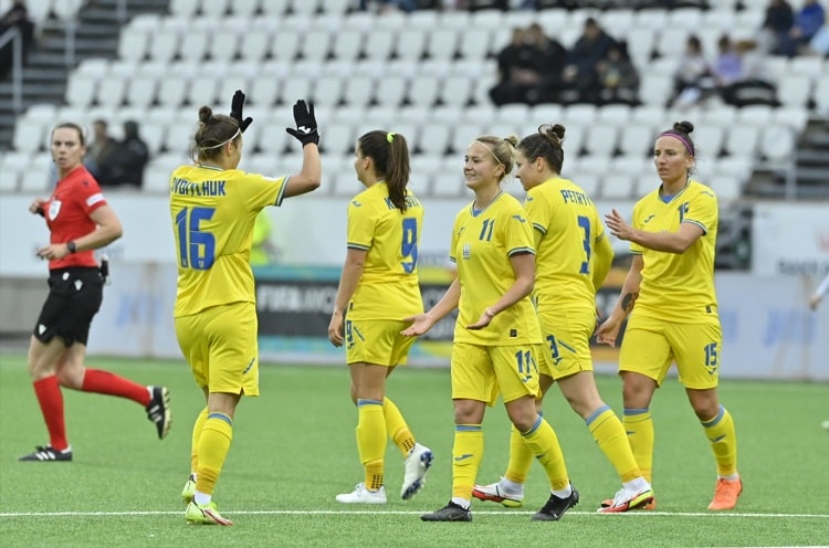Жіноча збірна України з футболу обіграла Фарерські острови у відборі ЧС