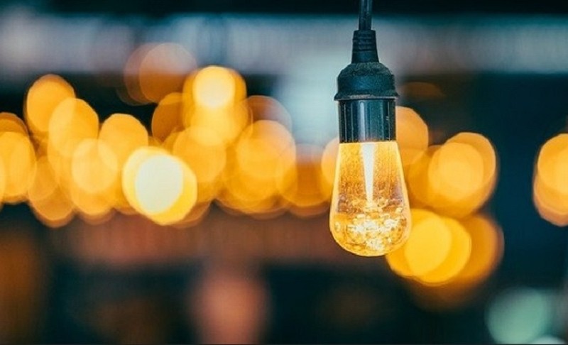 Свято світла триває: енергетики пообіцяли Києву електрику 15 лютого