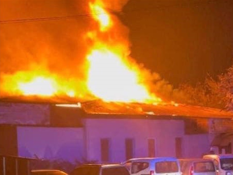 Пожежа в ресторані на Вишгородщині: поліцейські встановлюють обставини