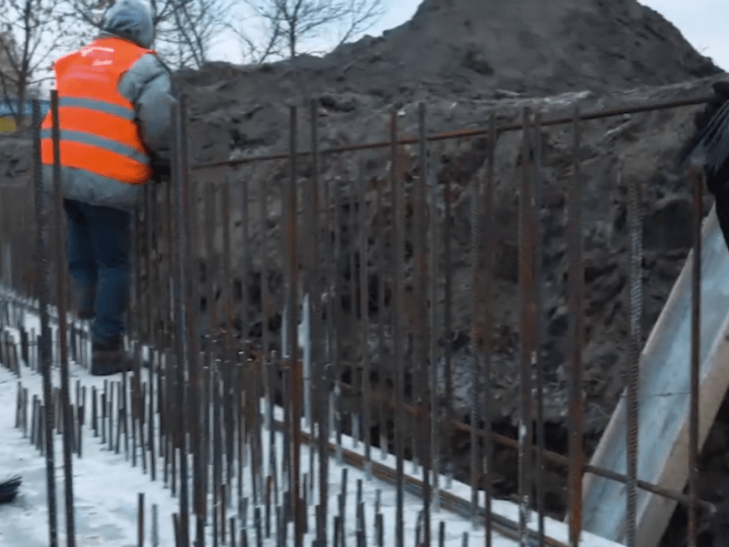 На Київщині відновлюють міст через річку Трубіж