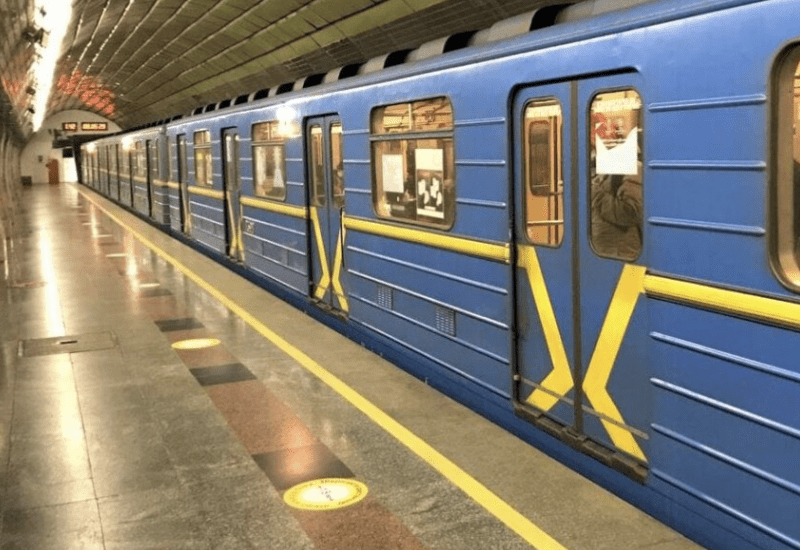 Економія в метро: підземка збільшить інтервали руху потягів
