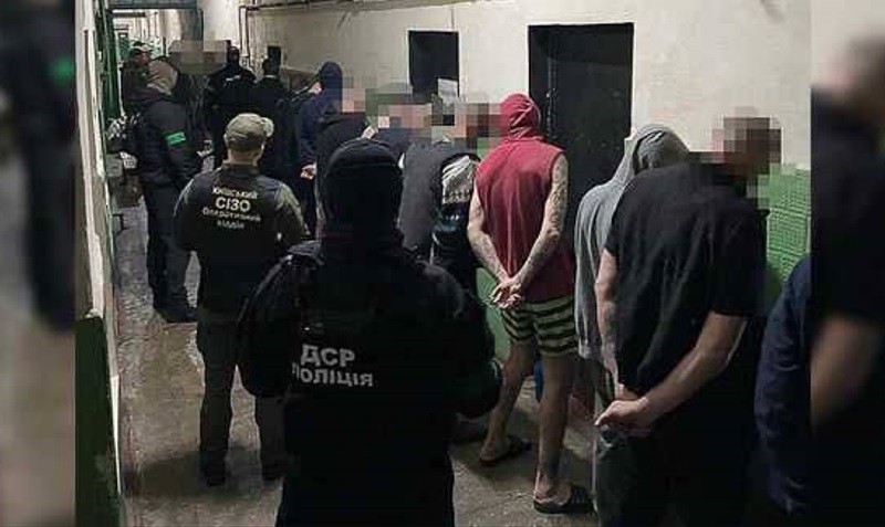 Постачальника наркотиків до Київського СІЗО засудили до 14 років в’язниці