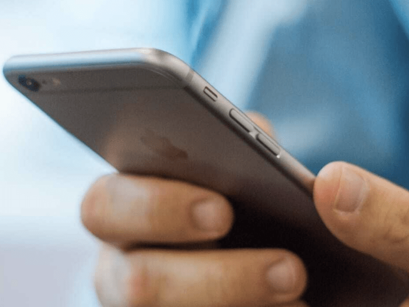 Клієнти вимагають у мобільних операторів повертати кошти за відсутній зв’язок