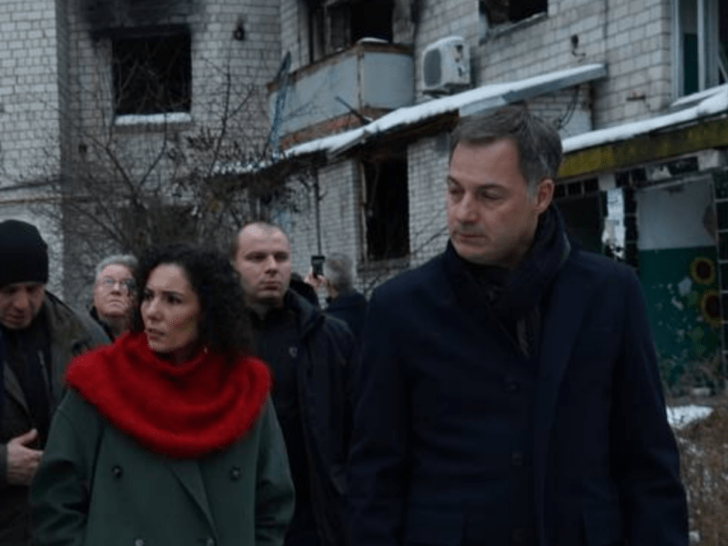 Прем’єр-міністр Бельгії побував у зруйнованих містах Київщини (ФОТО)