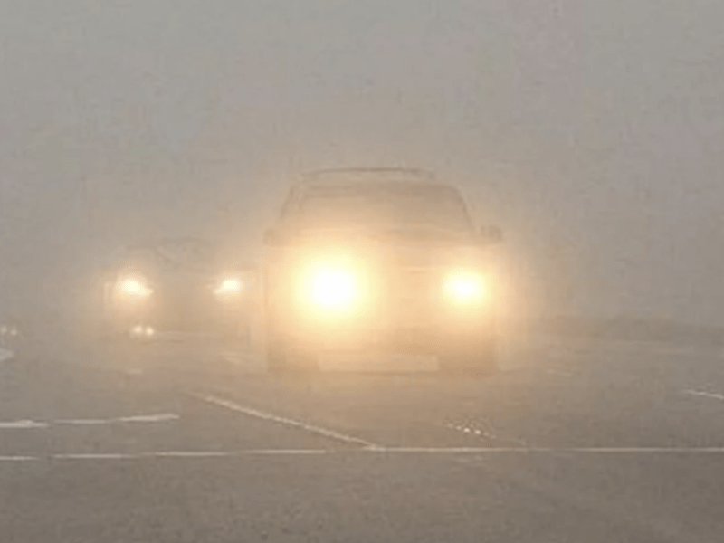 Місто накриє туман: столичним водіям надали важливі рекомендації