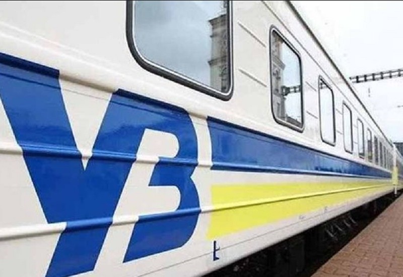 Через знеструмлення вже 20 поїздів Укрзалізниці рухаються із затримками