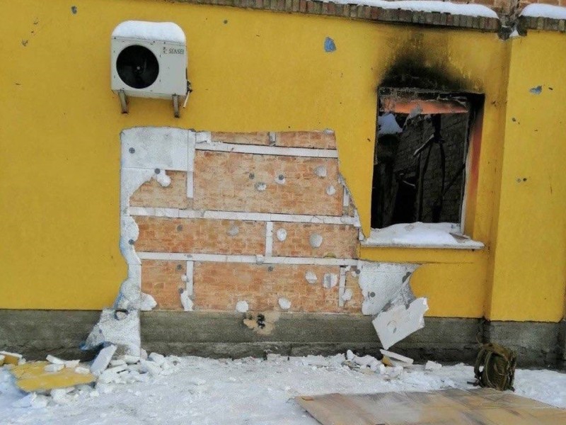 Вирвали зі шматком стіни: затримано 8 викрадачів графіті Бенксі – подробиці від поліції