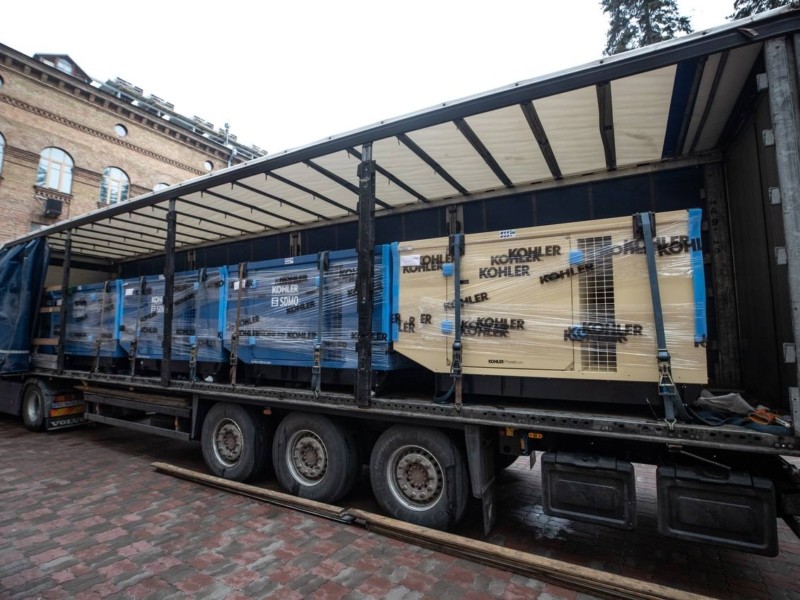 Київ отримав генератори від данського міста-побратима: більшість встановлять в котельнях