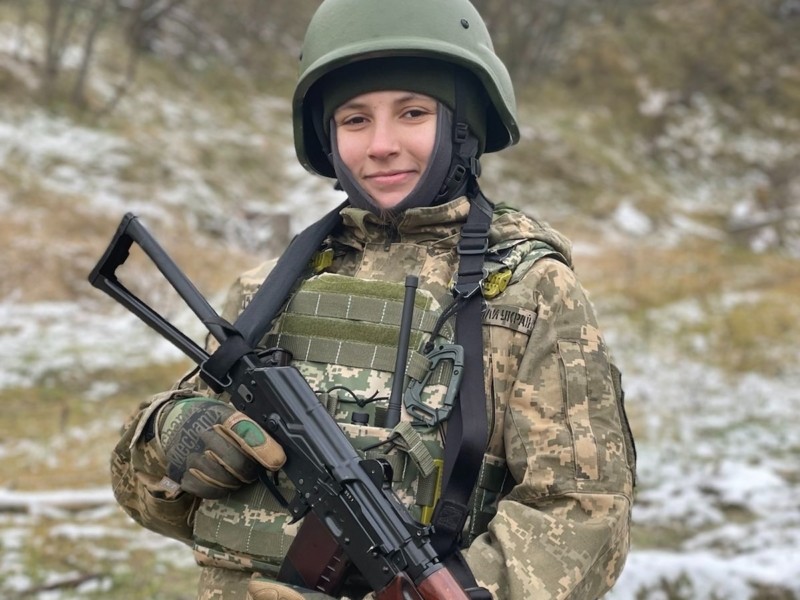 Бійчиня київського батальйону ТРО отримала псевдо на честь персонажа мультика, сміливої винахідниці
