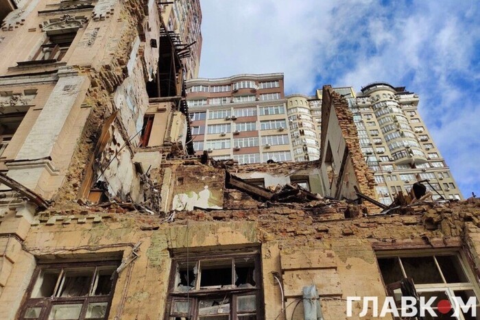 Кияни з частково зруйнованого будинку на Жилянській відмовляються переселятися до новобудови за Червоним Хутором