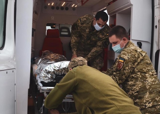 Київські хірурги врятували понад 100 захисників з бойовими травмами серця