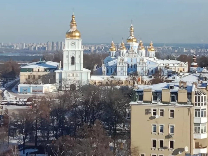 Прекрасний, як завжди: Київ у перший день зими (Фоторепортаж)
