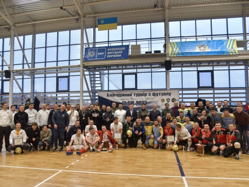 Команда Київської облради здобула перемогу на благодійному турнірі з футзалу