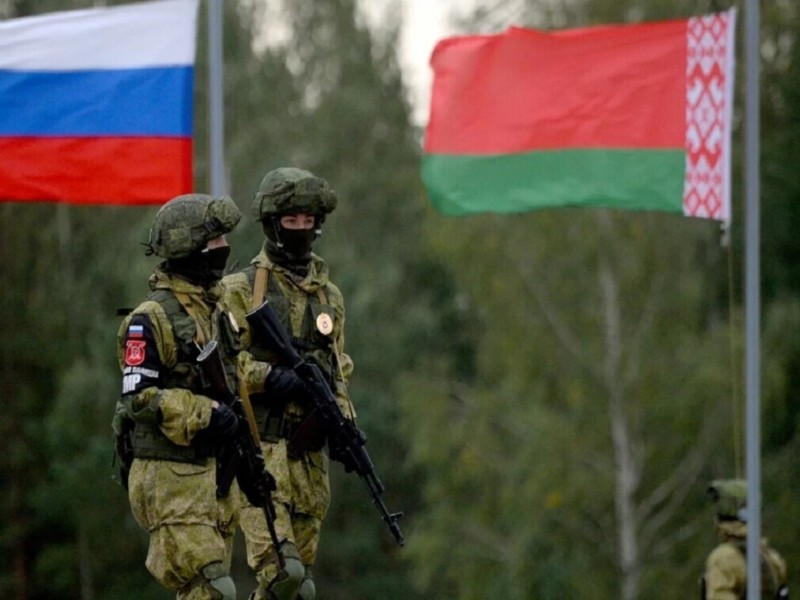 Потужність української ППО під час масованих обстрілів стримує втручання білоруських військових у війну