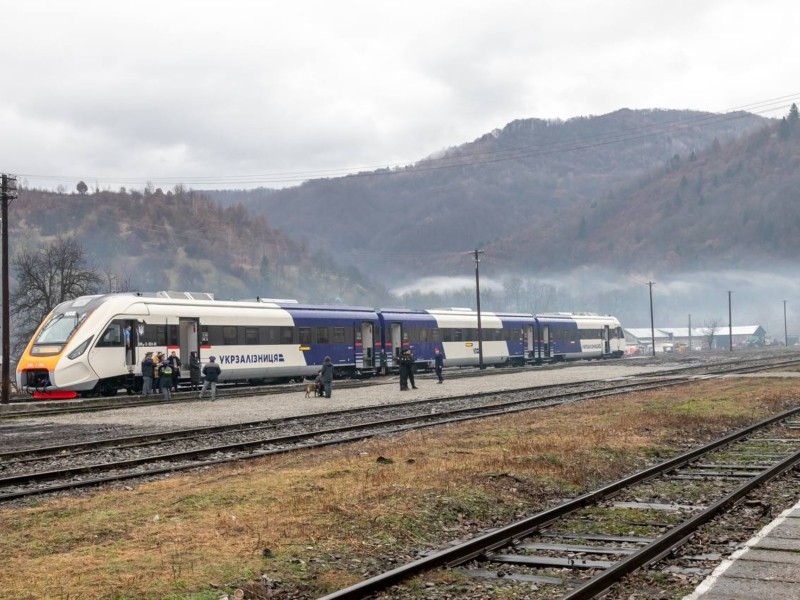 Відновлено пасажирське залізничне сполучення з Румунією