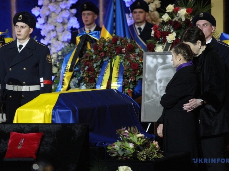 У Києві прощаються із загиблим у Броварах керівництвом та співробітниками МВС