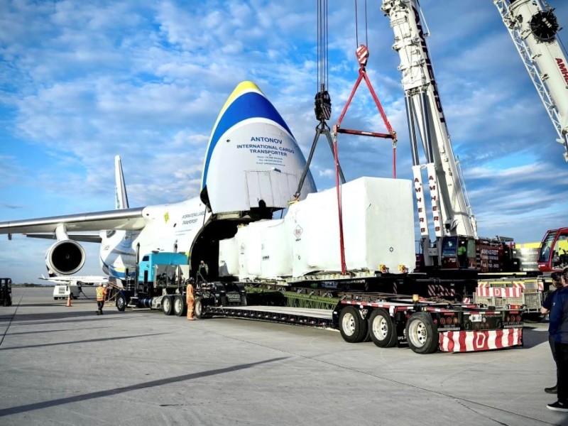«Антонов» виконав серію рейсів з перевезення чутливого вантажу з Італії до Канади