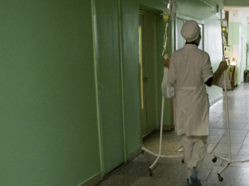 Медиків доставляють з РФ: лікарні на окупованих територіях переповнені пораненими