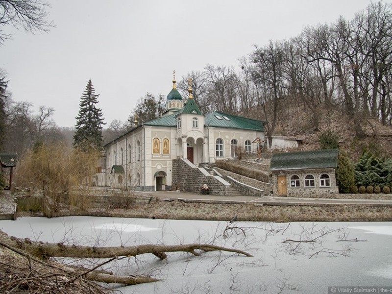 Киян кличуть відвідати унікальні 900-річні печери