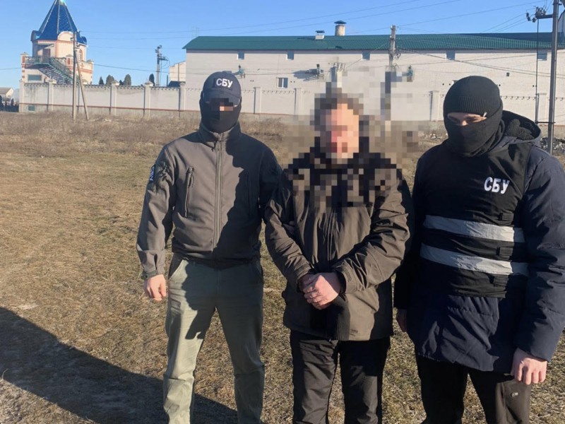 Переховувався у монастирі УПЦ МП: затримали проросійського блогера, який виправдовував окупантів