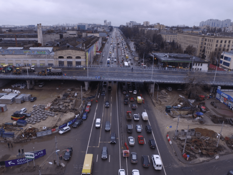 Аварія на колекторі: обмежено рух транспорту у бік Шулявського моста