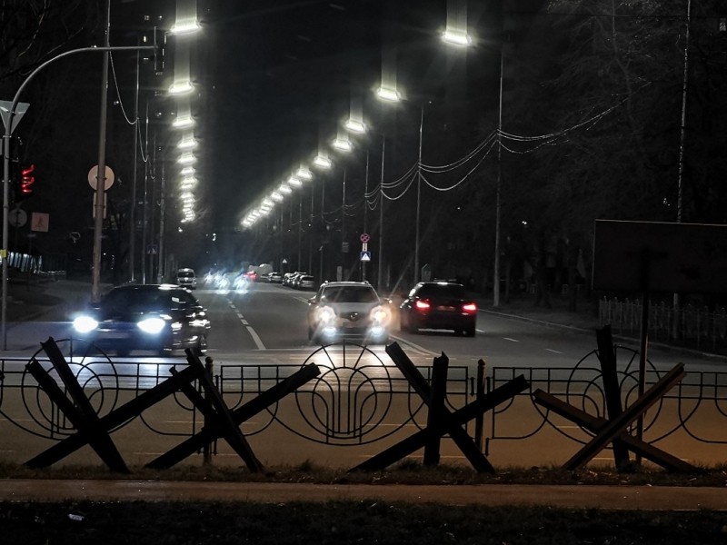 Комендантську годину на Київщині подовжили: чи є зміни