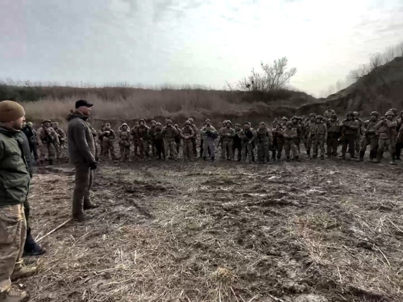 Бійцям батальйону тероборони Києва передали дрони
