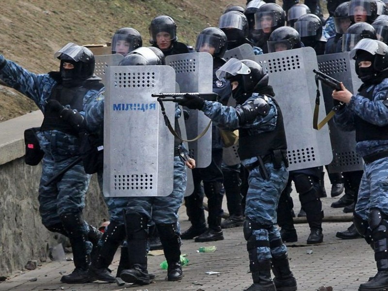 Справи Майдану: екскомандиру “Беркуту” оголосили підозру в умисних вбивствах мітингувальників