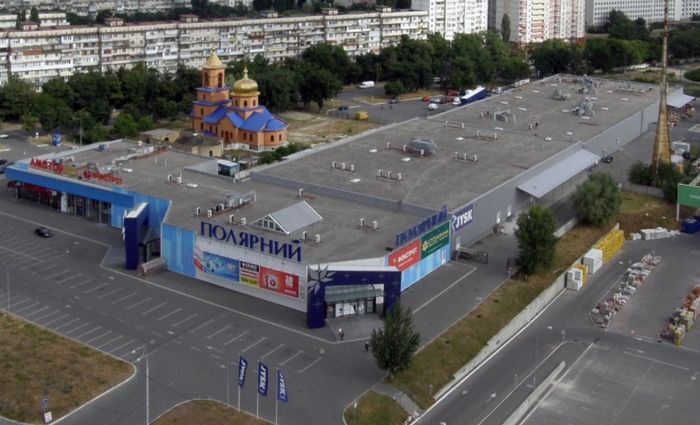 У Києві на Оболоні хочуть замість ТЦ збудувати багатоповерхівки: забудовник активізувався