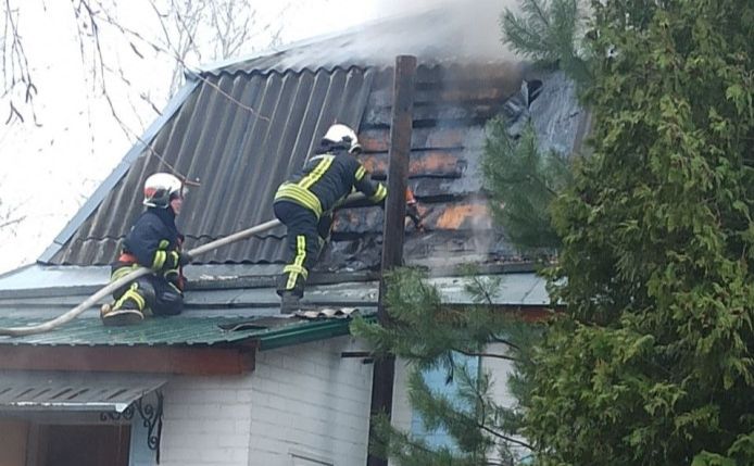 У Київській області на території церкви спалахнула пожежа