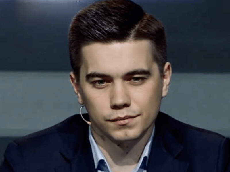 «Політологу» Медведчука Лазарєву повідомили про підозру