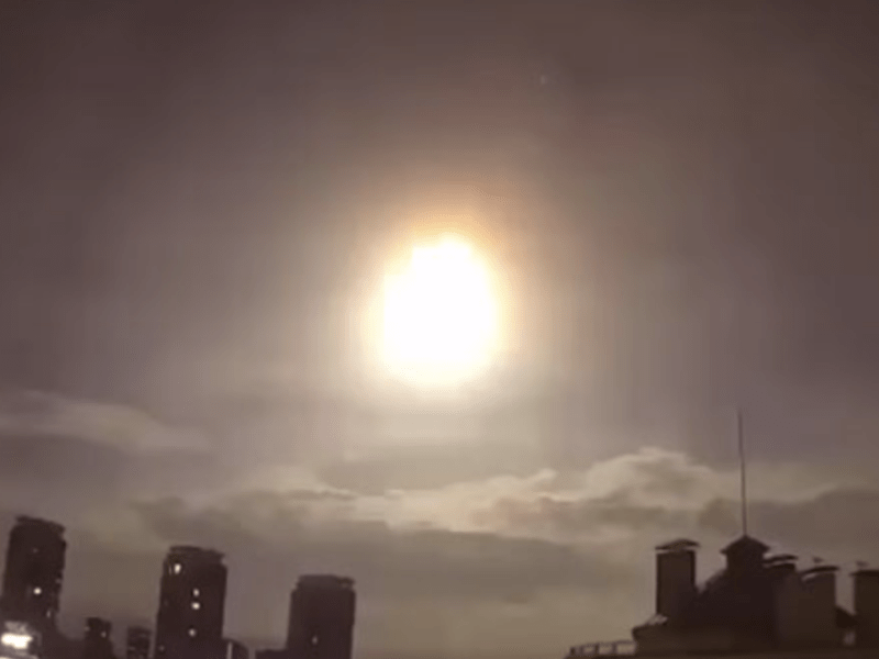 Супутник RHESSI, з яким пов’язували вчорашній спалах у Києві, згорів над Сахарою