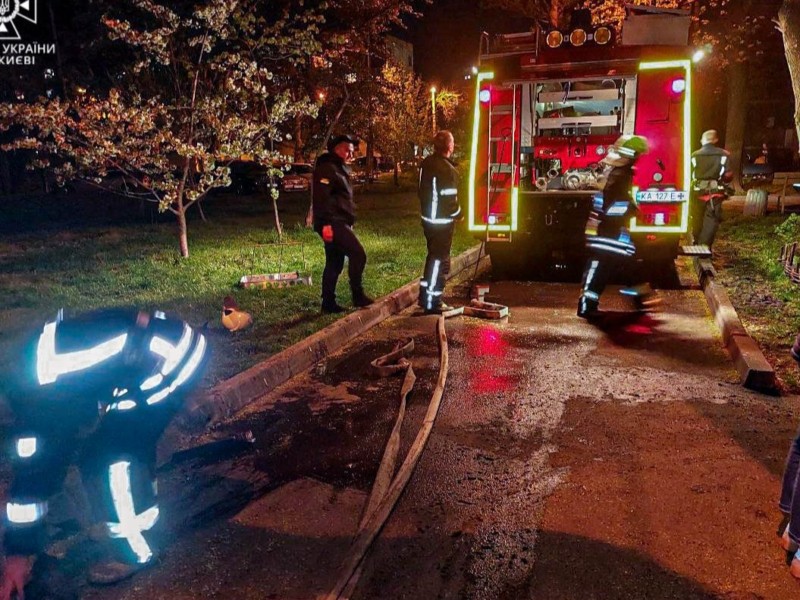 У Києві під час пожежі у власній квартирі загинула жінка