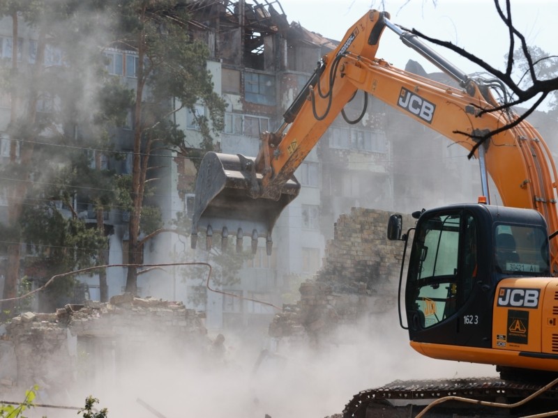Відбудова з нуля приватних будинків триває у 5 районах Київщини